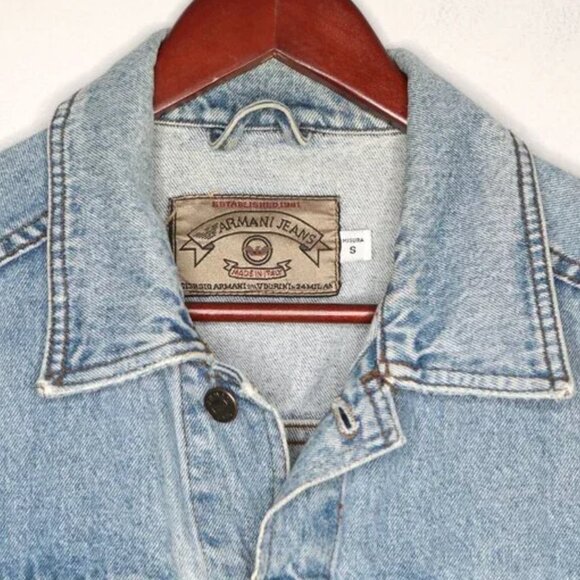 Vintage 90s Armani Jeans Light Wash Denim Jacket Boxy Fit Oversized Trucker - Picture 4 of 14